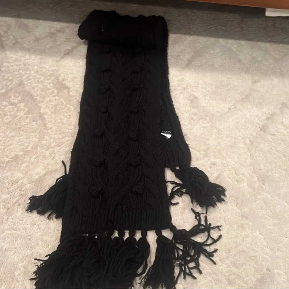 Jcrew Black Hand knit heavy scarf